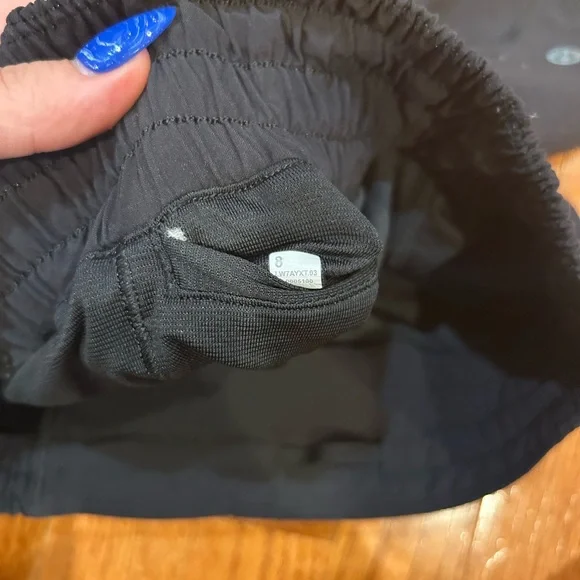 Lululemon Hotty Hots - Picture 3 of 3